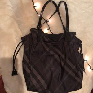 Burberry Buckleigh Tote Purse